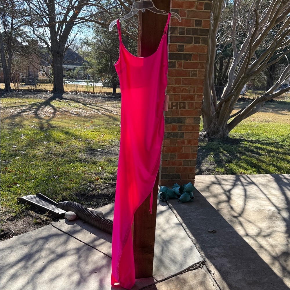 Elegant Pink Maxi Dress
